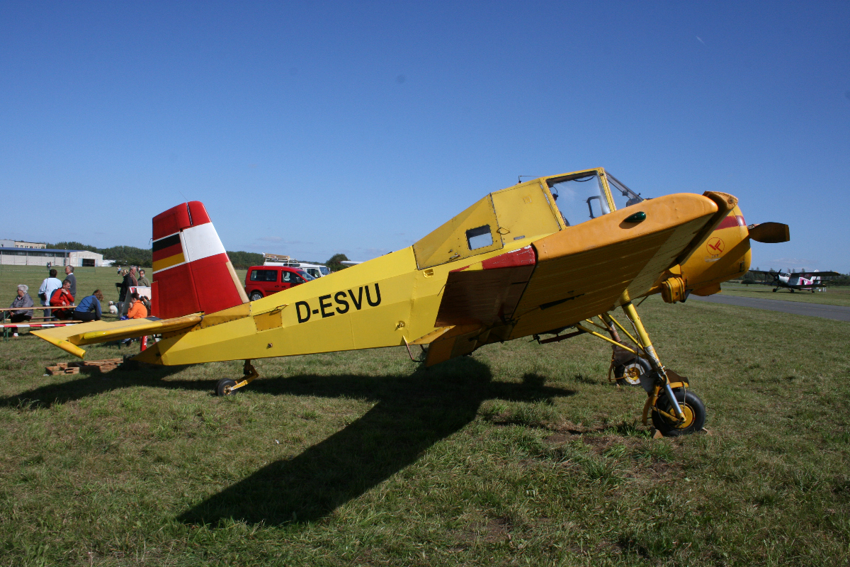 LET-UH Z-37 Cmelak D-ESVU Hummel