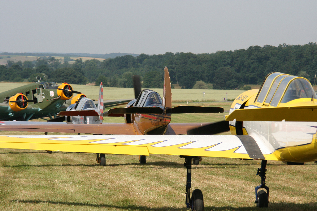 Yak-52 - hier klicken !