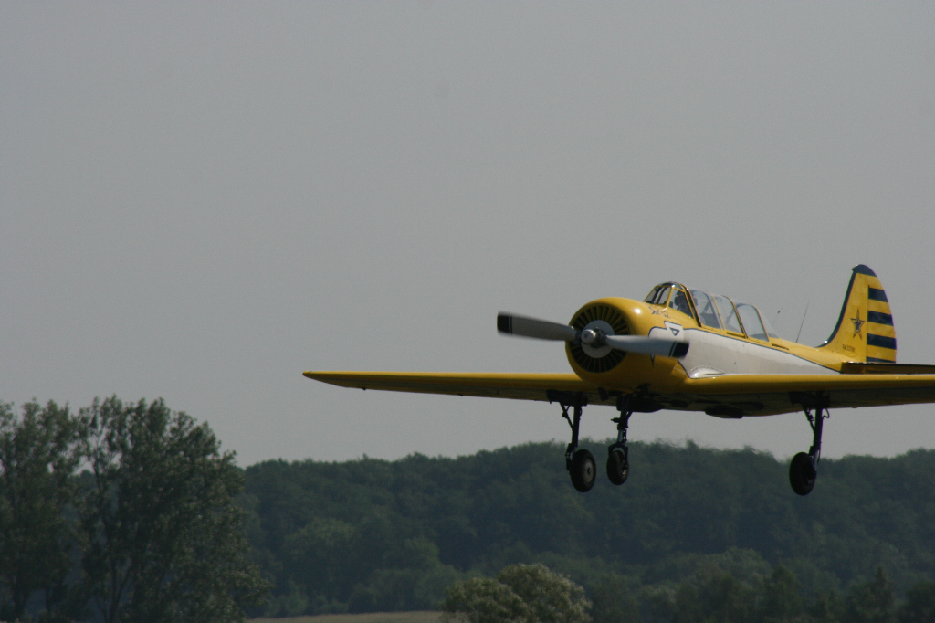 Yak-52 - hier klicken !