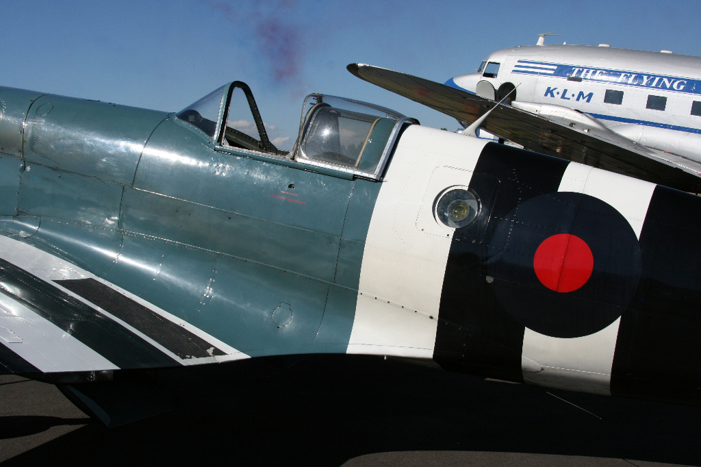 Spitfire Mk XIX PS890 F-AZJS
