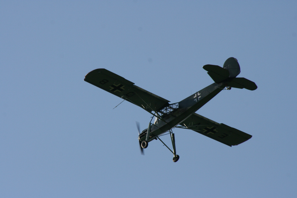 Fieseler Storch Fi156 D-EVDB von Dirk Bende