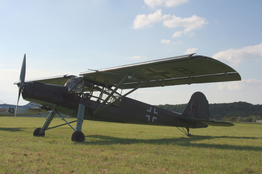 Fieseler Storch Fi156 D-EVDB von Dirk Bende