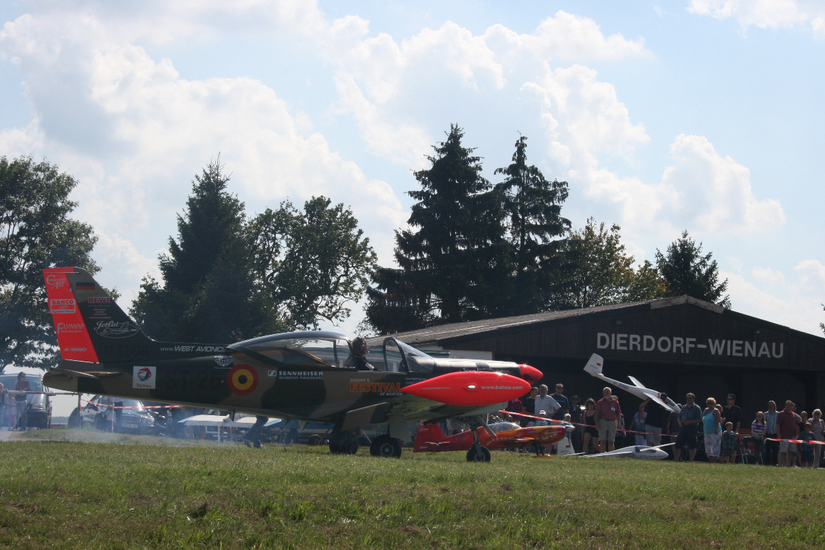 Siai Marchetti SF-260 D-EDUR Ralf Niebergall