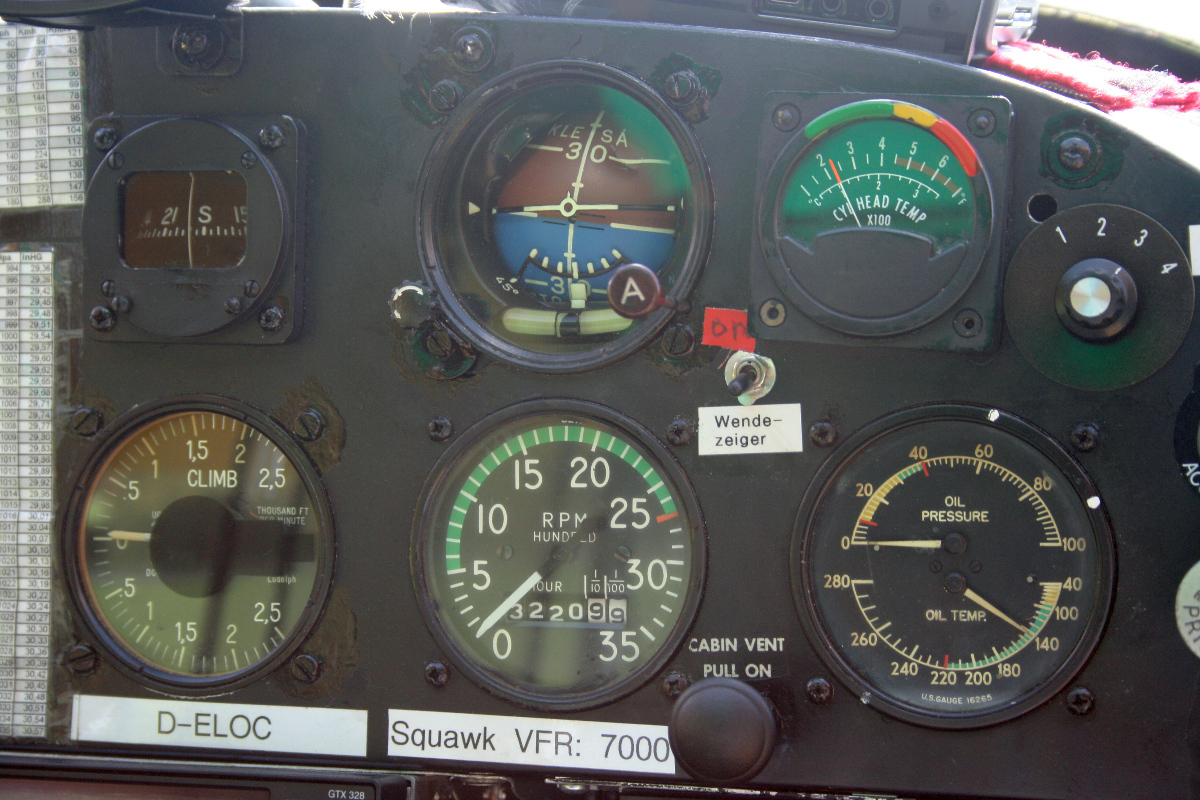 Piper PA-18-150 D-ELOC