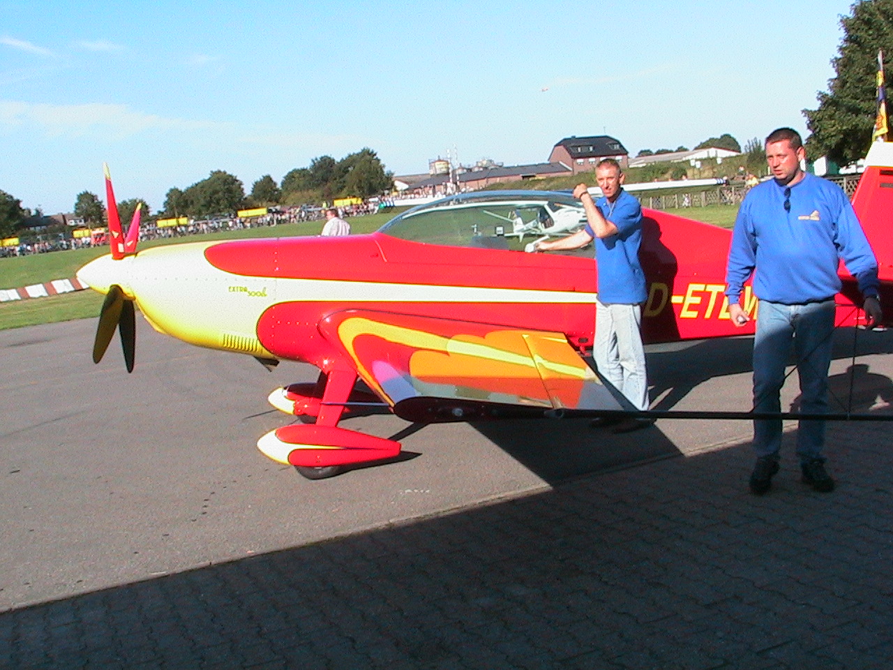 Extra 300L D-ETEW der Westflug Aachen