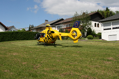 Eurocopter EC-135 D-HKGD Christoph 23 Noteinsatz in Verscheid/Ww.