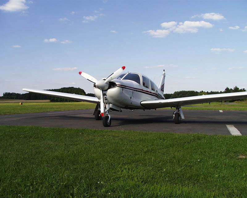 Piper Arrow III - PA28R-201 in Dierdorf-Wienau [EDRW]