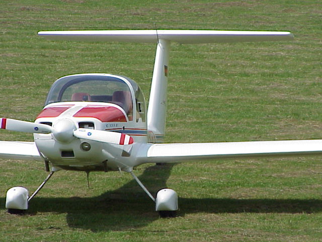 Grob 109 Motorsegler D-KGFR