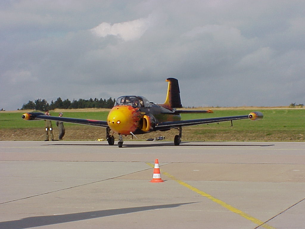 Jet Provost - Hahn in Motion 2001