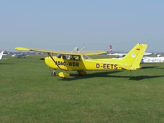 Verkehrsbeobachtungsflugzeug ADAC/WDR