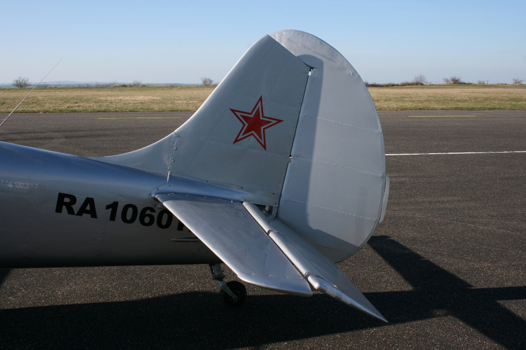 Yak-50