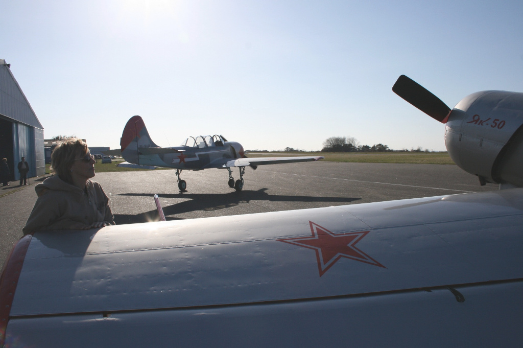Yak-52