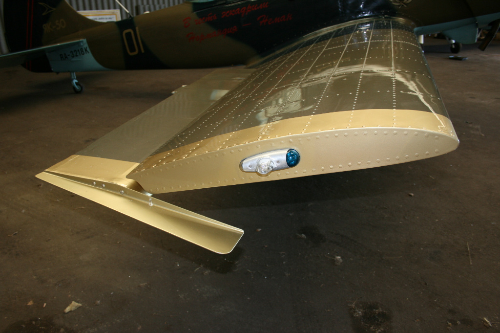 Yak-52