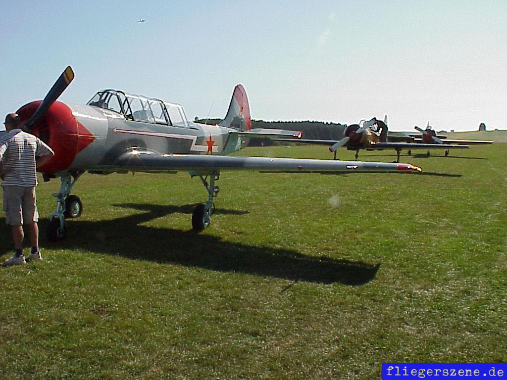 Yakovlev Yak-52