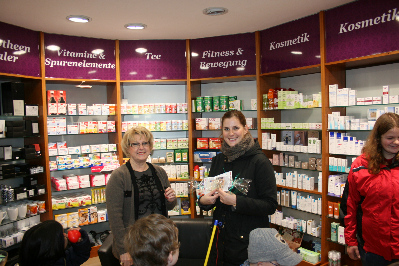 Laternen 2013: S.Frank-Fischer und Frau Willers